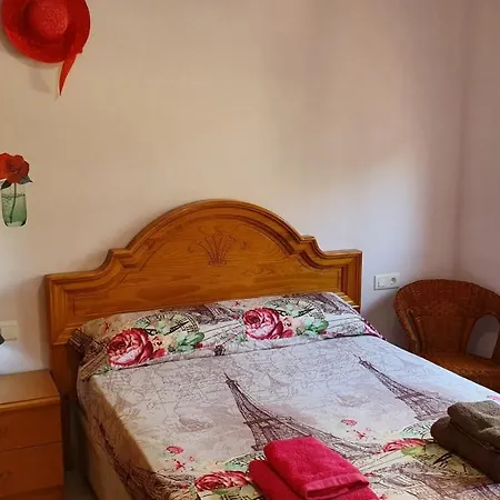Проживание в семье Montana Y Playa Вендрель