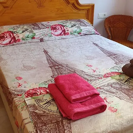 Проживание в семье Montana Y Playa *